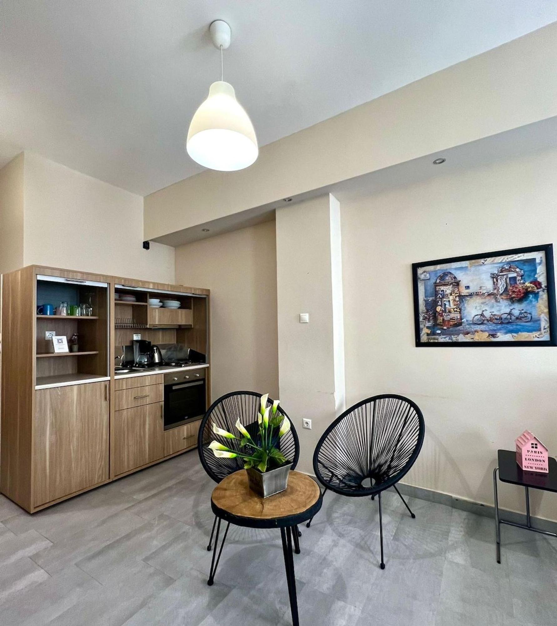 Superhost Hub #103 Plaka - Monastiraki Apartamento Atenas